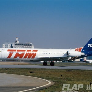 PT-MRU / Fokker 100 / TAM Linhas Aéreas