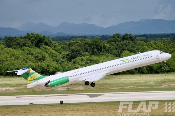 YV3145 / MD-82 / LASER Airlines