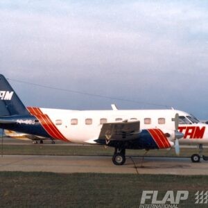 PP-SBJ / EMB-110 / TAM Linhas Aéreas