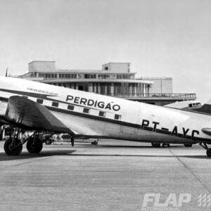 PT-AYC / DC-3 / Frigorífico Perdigão