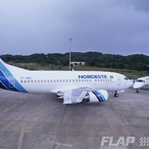 PT-MNC / Boeing 737-500 / Nordeste