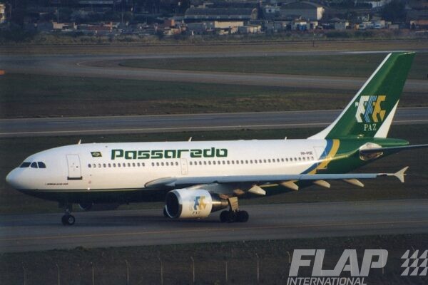 PP-PSE / A310 / Passaredo