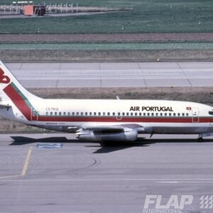 CS-TEQ / 737-200 / TAP
