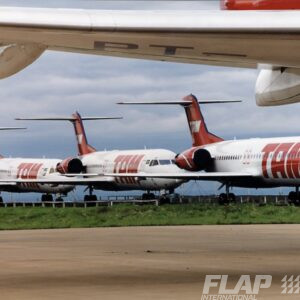 PT-MQT / Fokker 100 / TAM