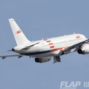 PR-MBW / A319 / TAM