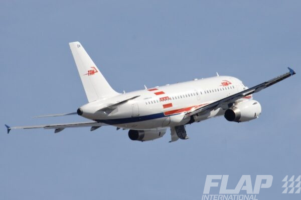 PR-MBW / A319 / TAM