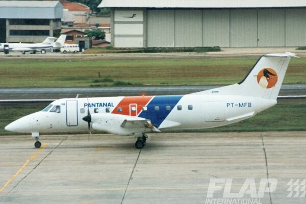 PT-MFB / EMB-120 / Pantanal