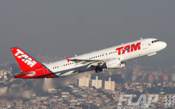 PR-MYH / A320 / TAM