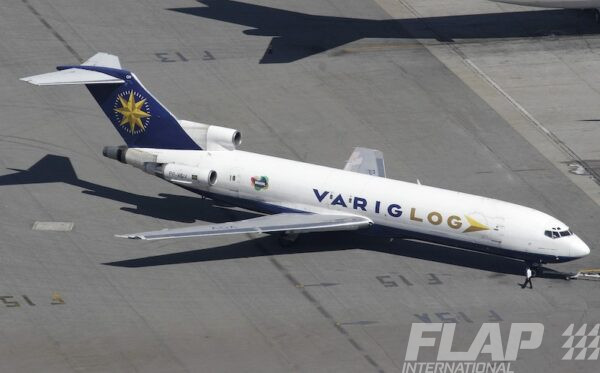 PP-VQV /  727-200 / VarigLog
