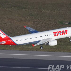 PR-MYD / A320 / TAM