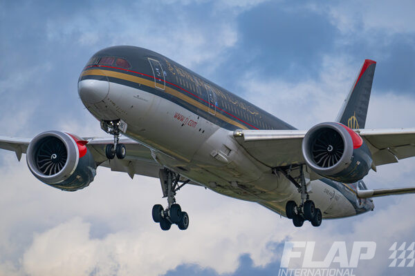JY-BAE / 787-8 / ROYAL JORDANIAN
