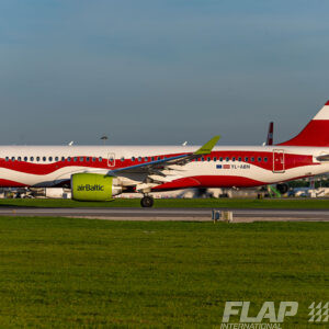 YL-ABN / A220-300 / AIRBALTIC